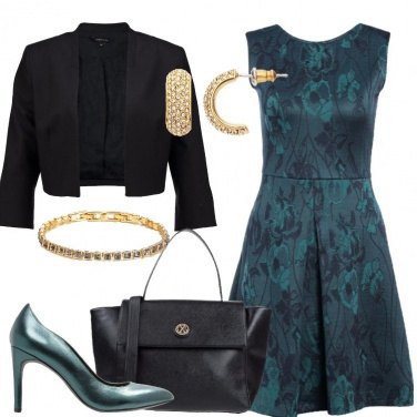 Outfit In verde e nero