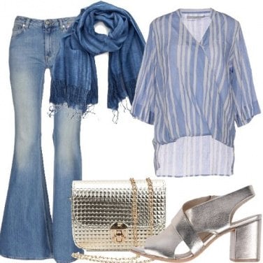 Outfit Jeans a zampa e abbinamenti platino