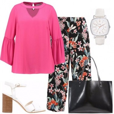 Outfit Il pantalone floreale