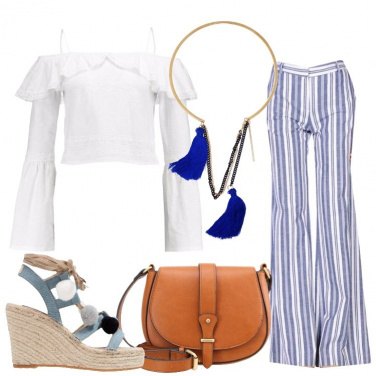 Outfit Sandalo con pon pon