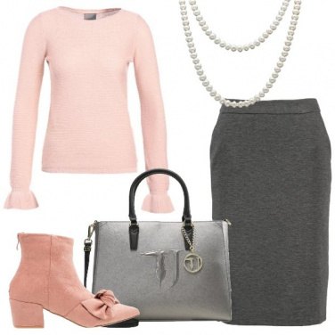 Outfit Gonna a tubino e perle