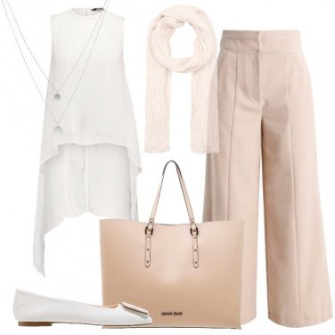 Outfit Top asimmetrico