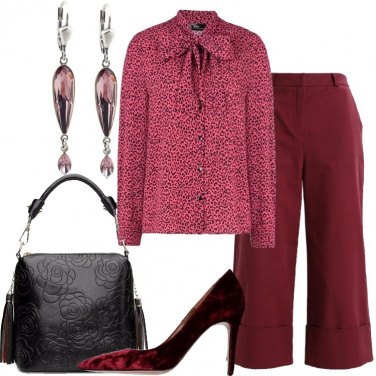 Outfit La camicetta in fantasia animalier