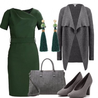 Outfit In verde e grigio