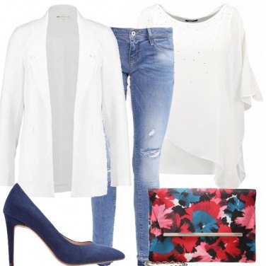 Outfit Bianco e fantasia