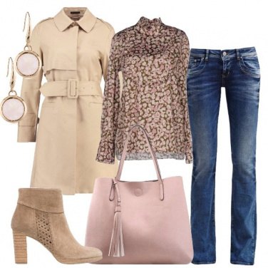 Outfit Ispirazioni in beige e rosa