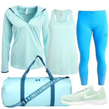 Outfit Celeste in movimento