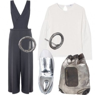 Outfit Una salopette in crêpe