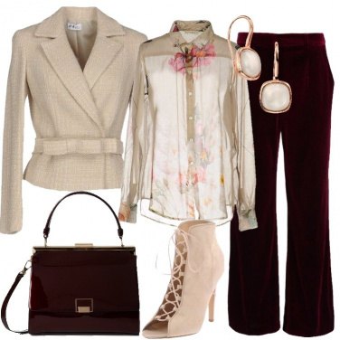 Outfit Bordeaux e beige