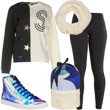 Outfit Felpa e Leggings