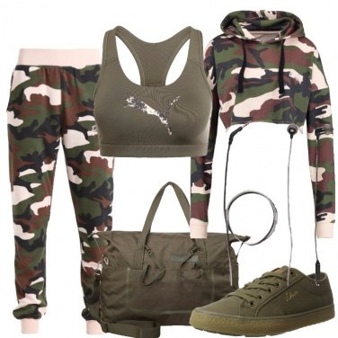 Outfit Allenamento mimetizzato