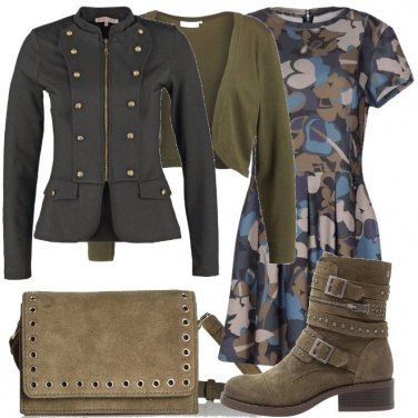 Outfit Military style