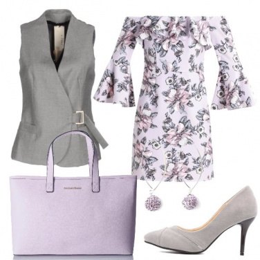 Outfit Il vestito lilla a stampa floreale