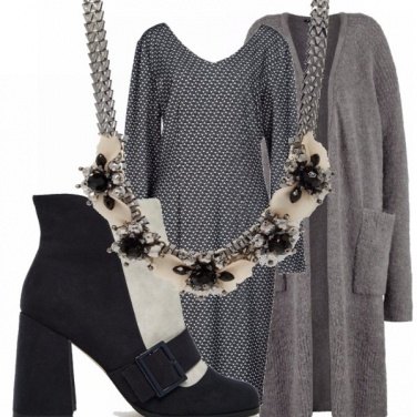 Outfit Grey&black per curvy!