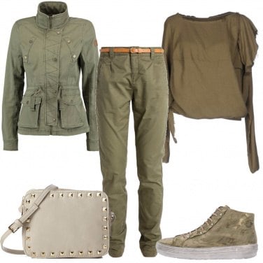 Outfit Verde militare