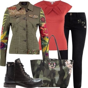Outfit Militare romantico