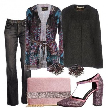 Outfit Grigio e rosa