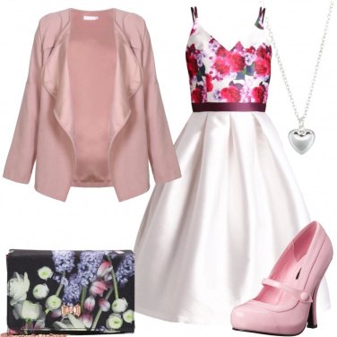 Outfit Un po\' di fiori e un po\' di rosa