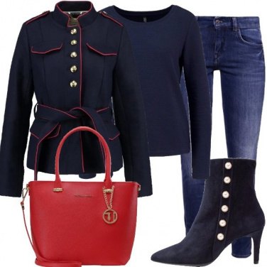 Outfit Blu militare