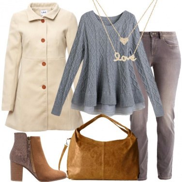 Outfit Il cappotto corto beige