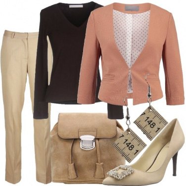 Outfit Un metro di beige