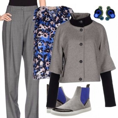 Outfit Blu profondo