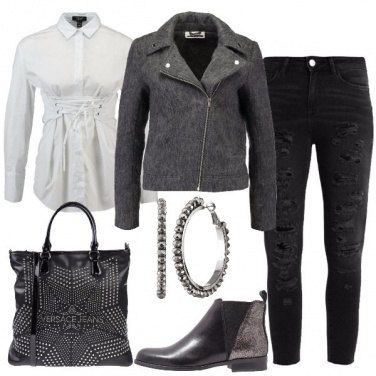 Outfit Petite e grintosa
