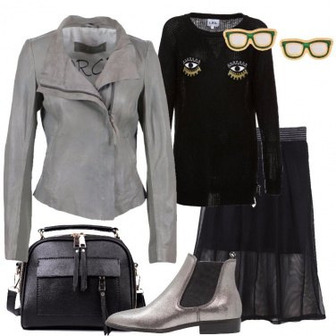 Outfit Trasparenze e calze a rete