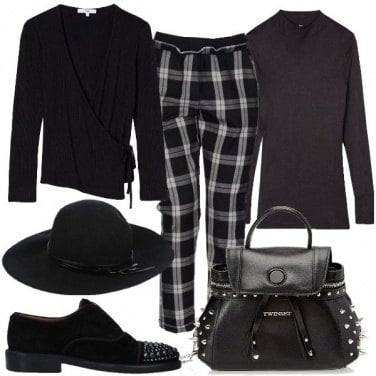 Outfit Cappello e mocassini