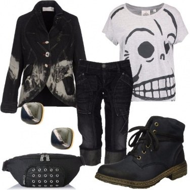 Outfit Denim nero delavè
