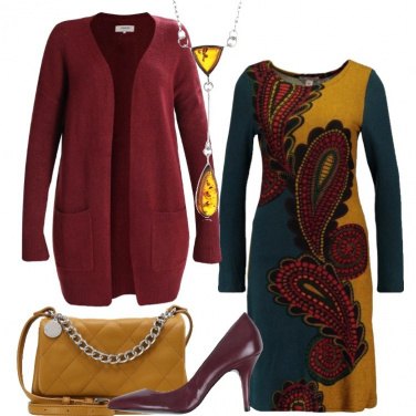 Outfit Il vestito in fantasia paisley