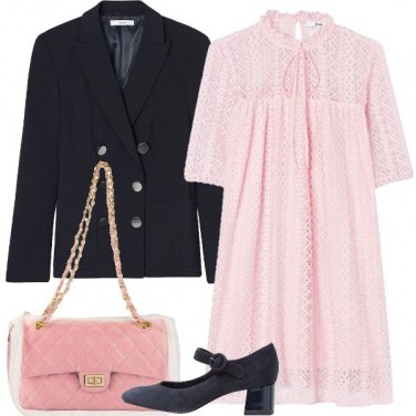 Outfit Romantica in rosa e blu