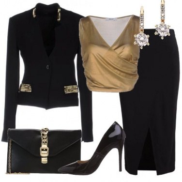 Outfit Sexy in nero e oro