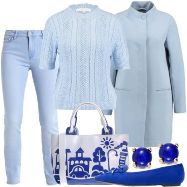 Outfit Azzurro, bianco e blu