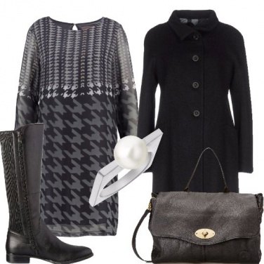 Outfit Un vestito multifantasia
