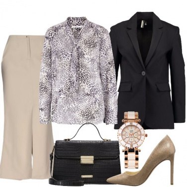 Outfit La camicetta in fantasia animalier