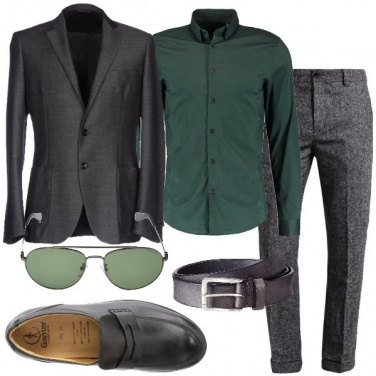 Outfit Grigio e verde