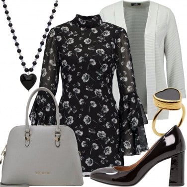 Outfit Anello con il cuore