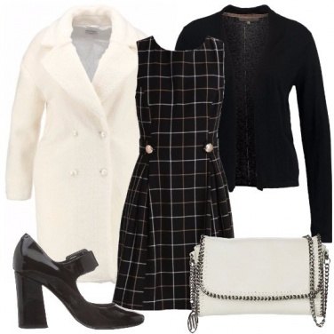 Outfit Vestito a quadri