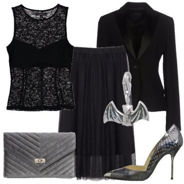 Outfit Strega in pizzo e tulle