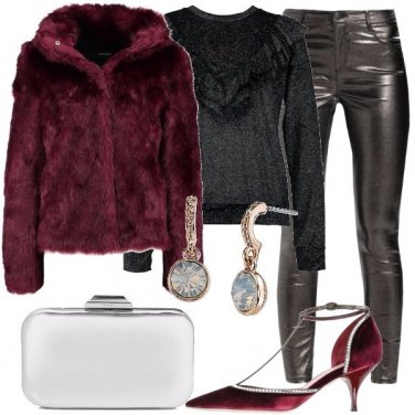 Outfit Ecopelliccia ed ecopelle