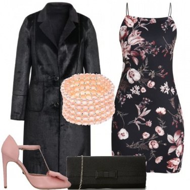 Outfit Fiori fiocchi e perle