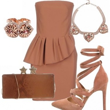 Outfit L\'eleganza del non colore