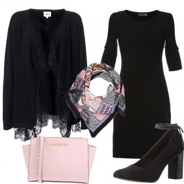 Outfit Foulard colorato