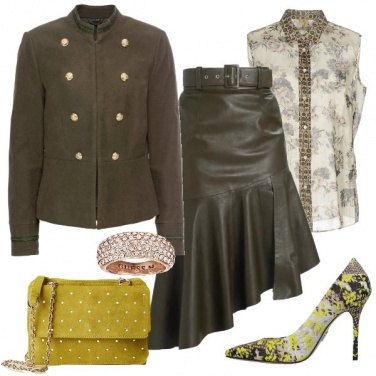 Outfit Gonna in pelle a campana