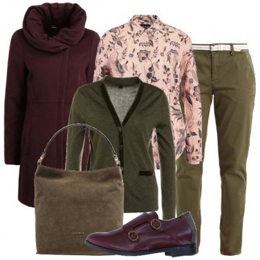 Outfit Verde oliva rosa e bordeaux