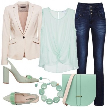 Outfit Verde acqua