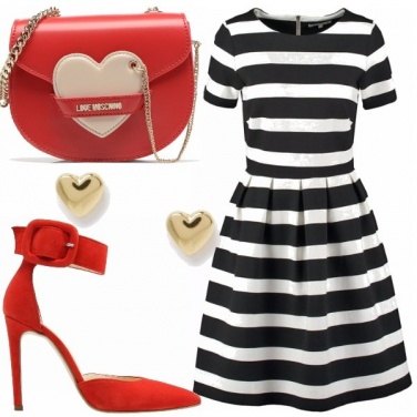 Outfit Righe e cuori