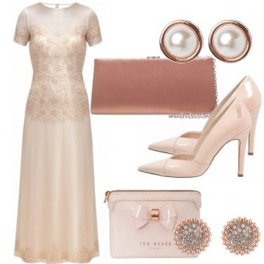 Outfit Sposa in cipria