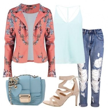 Outfit Blazer con stampa floreale